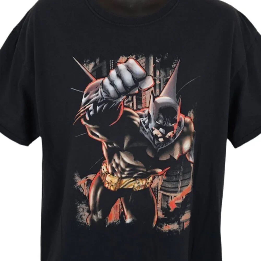 Batman T Shirt Mens Size XL Black The Dark Night DC Comics Bruce Wayne